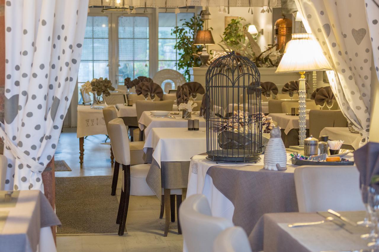 Logishotels Le Relais Du Quercy Meyssac ภายนอก รูปภาพ